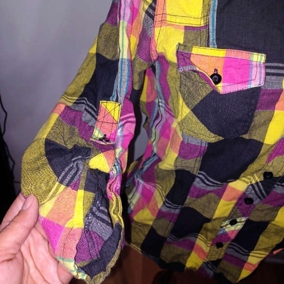 Beautifully Colored Flannel- W Sz Large - Picture 5 of 7